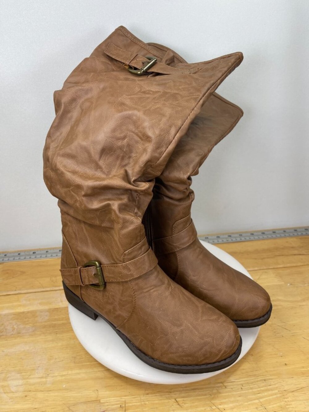 Women’s Tall Riding Boots Tan Buckle Strap Slouch Zip Size 9